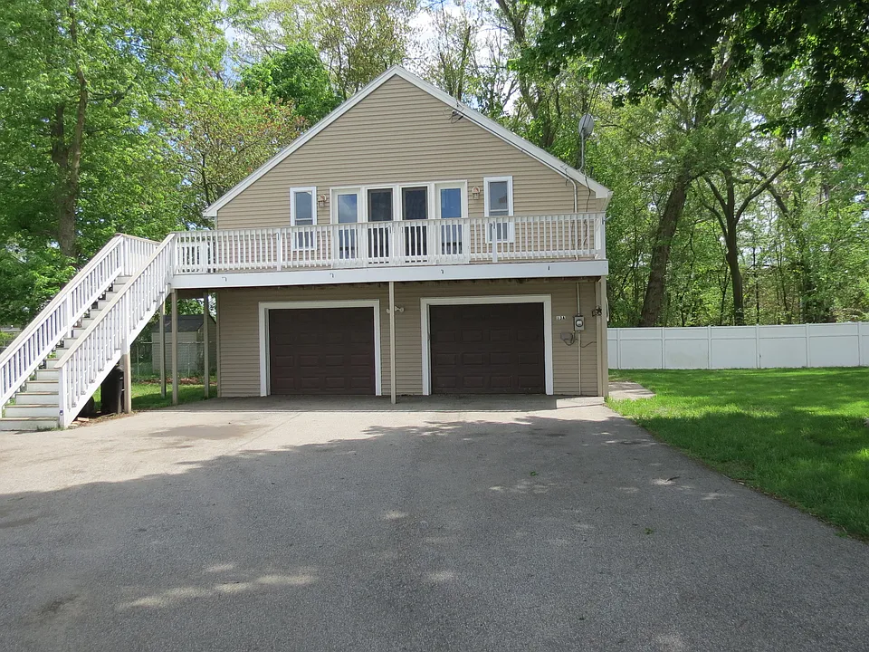 13 Spring St #A