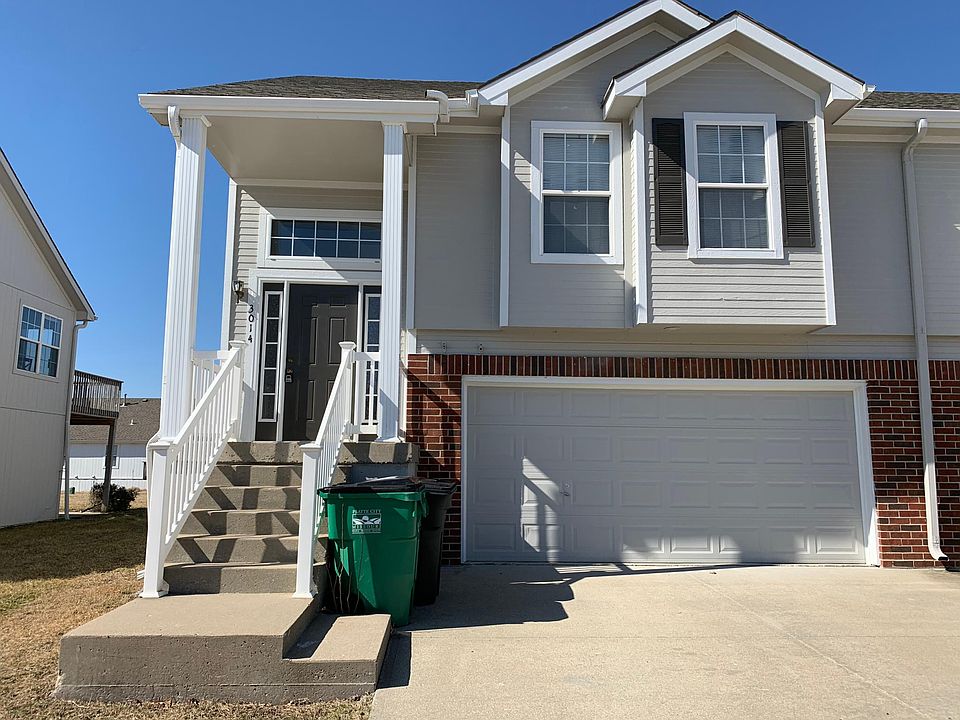1st image of 3014 Devonshire Dr