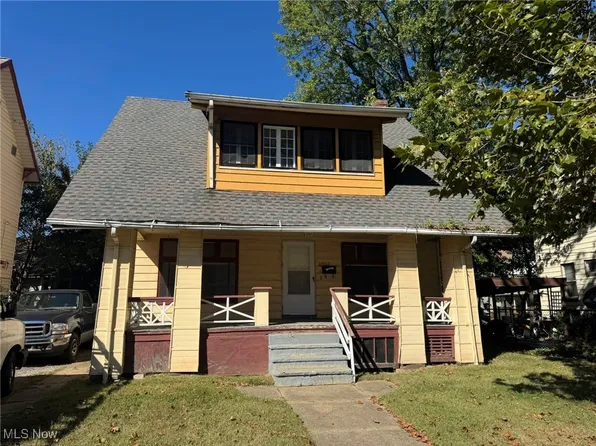 11907 Thornwood Ave, Cleveland, OH 44108