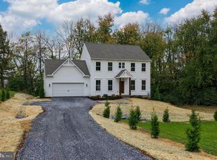 1770 Stone Mill Dr, Elizabethtown, PA 17022
