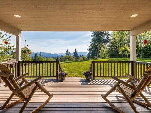 25906 272nd Avenue SE, Ravensdale, WA 98051