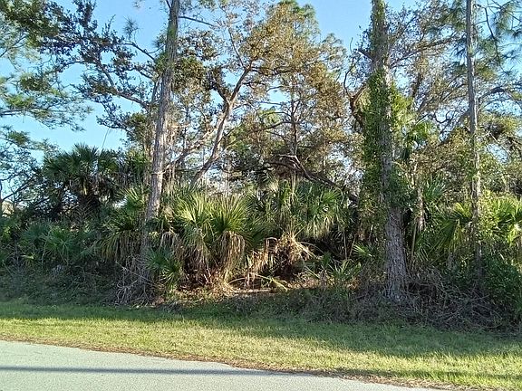 2nd image of 1760 Lantana Ct NW