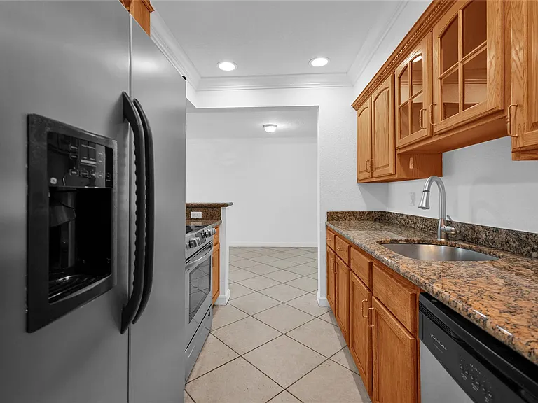 1515 E Broward Blvd #126 — Photo 22