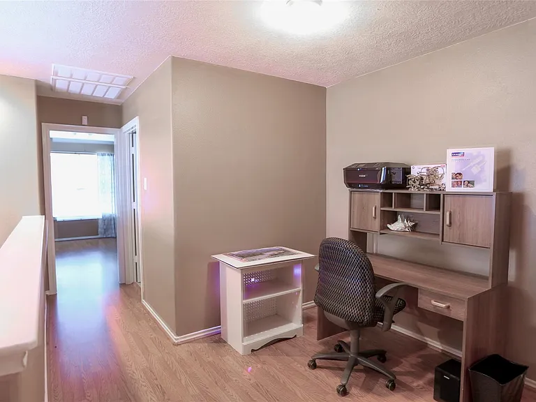 17511 Bering Bridge Ln — Photo 14