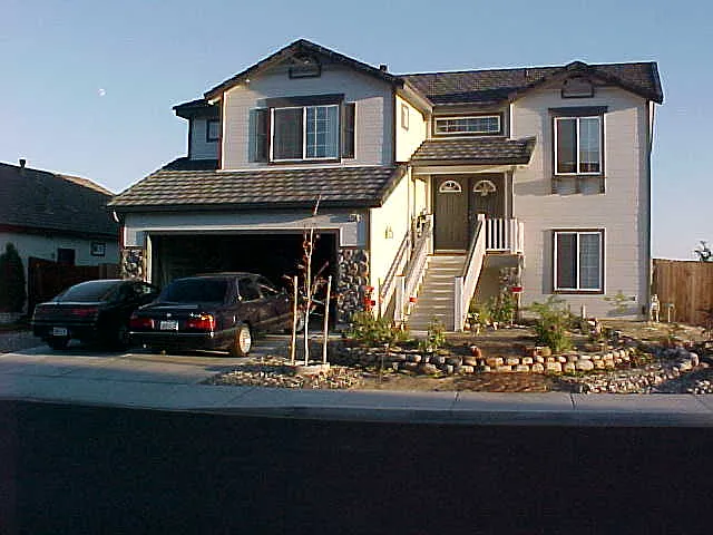 5740 W Brookdale Dr photo 1