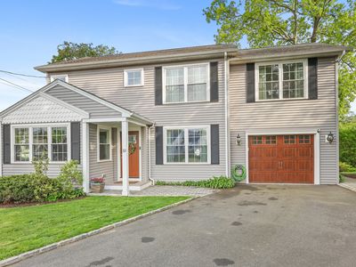 10 Lee Court, Milford, CT, 06460