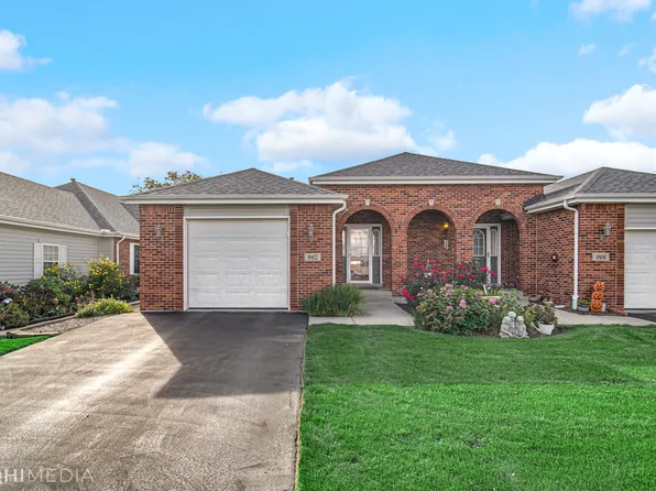 962 Lange Ave, Beecher, IL 60401