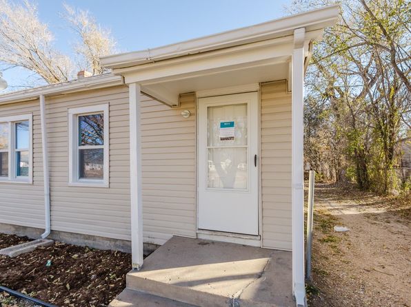 wichita-kansas-443167402 picture