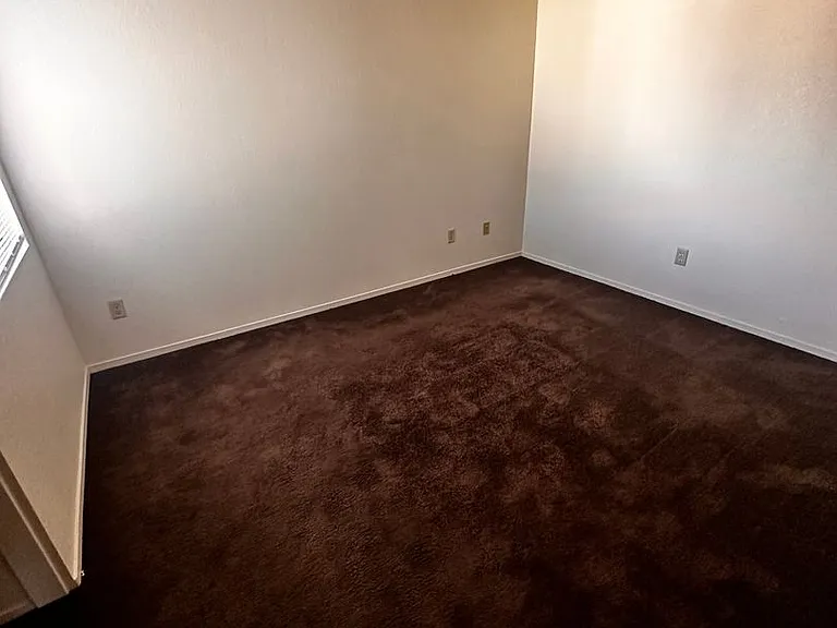 2813 Villalovos Ct — Photo 6