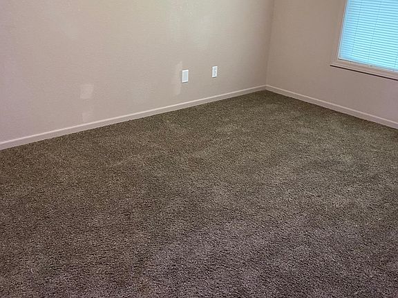 4th image of 87 Dove Ln #87