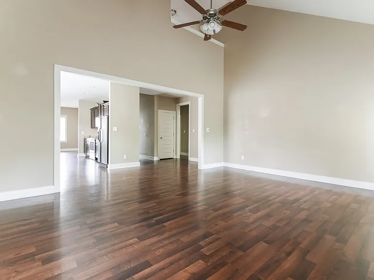 3016 Watsonia Dr — Photo 5