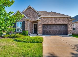 2900 Seattle Slew Dr, Celina, TX 75009