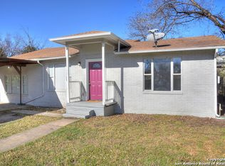 143 Hollyberry Ln, San Antonio, TX 78214
