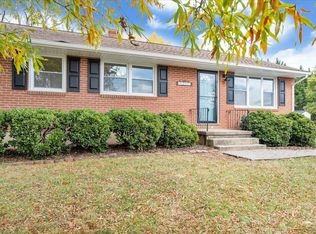 5337 Green Meadow Rd, Roanoke, VA 24018