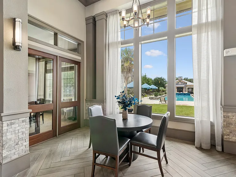 Plantation Park Apartments — Photo 29
