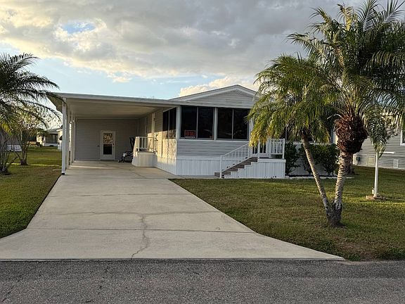 2nd image of 249 Oak St SW