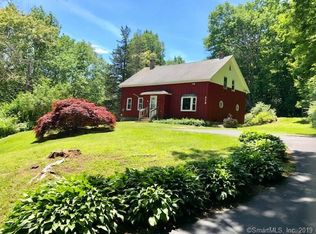 628 Valley Rd, Killingly, CT 06241