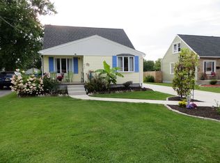 496 Ivyhurst Rd N, Buffalo, NY 14226