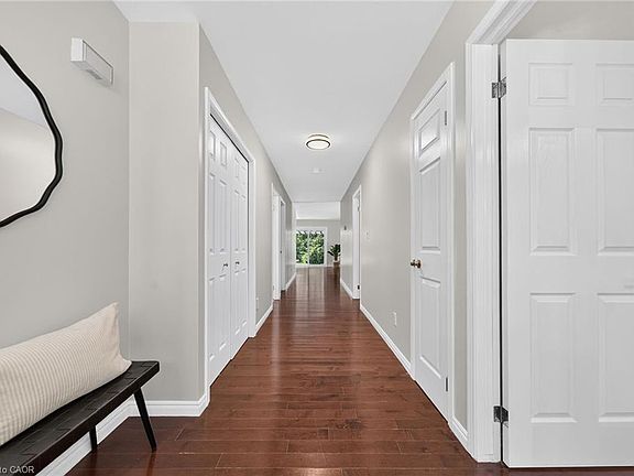 5th image of 31 Gilcrest St