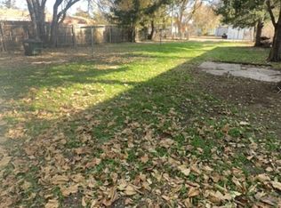 1916 Baker Ave, Great Bend, KS 67530