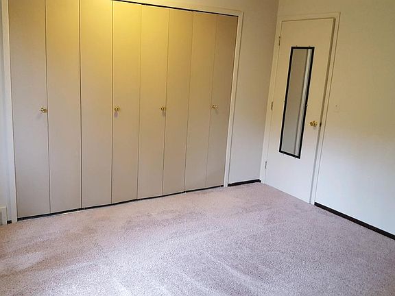 5th image of 707 Kirts Blvd APT 201
