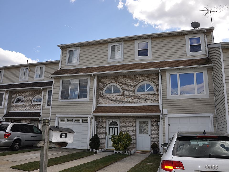 TownHOuse