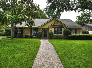 530 Ashford Forest Dr, Houston, TX 77079