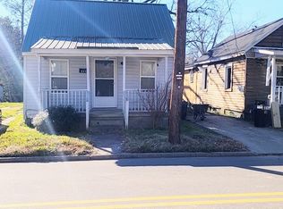 209 Dr Martin Luther King Jr Ave, Edenton, NC 27932
