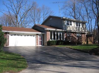 3009 Martin Ter, Burlington, WI 53105