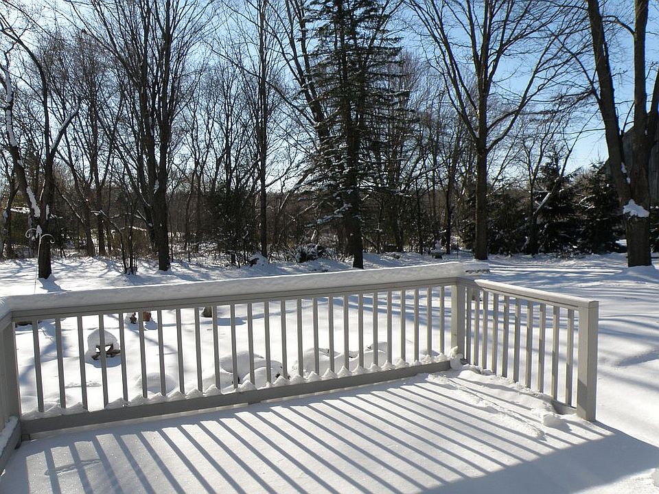 2nd image of 17855 W Burleigh Rd