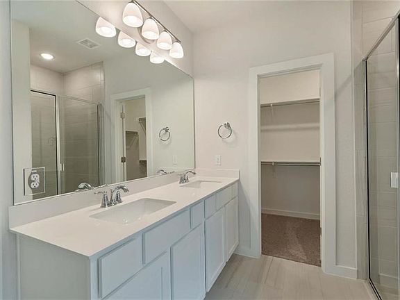 4th image of 205 Rosebush Dr #205