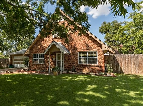 3rd image of 358 Opal Ct
