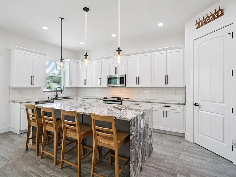 328 W Frierson Ave #1 — Photo 18