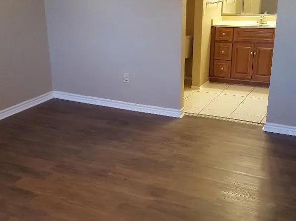 9109 Boston Ave, Lubbock, TX 79423