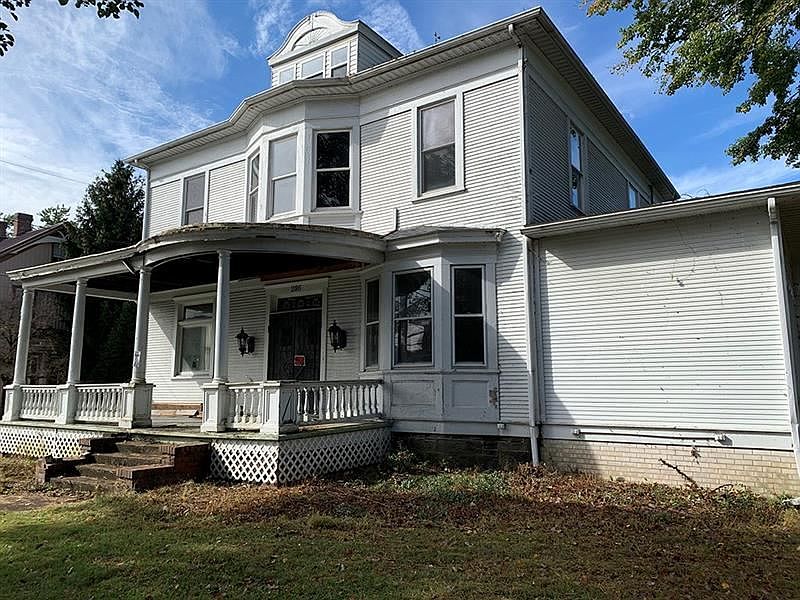1st image of 286 S Walnut St