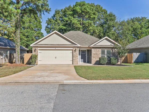 102 Hughes Dr, Warner Robins, GA 31093