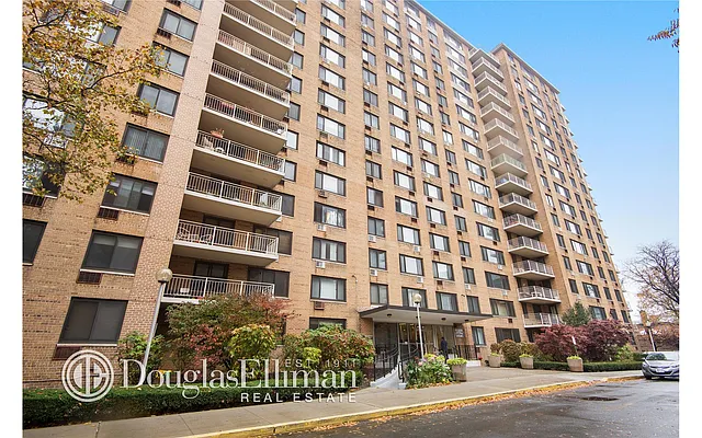 Sold by Douglas Elliman | media 18