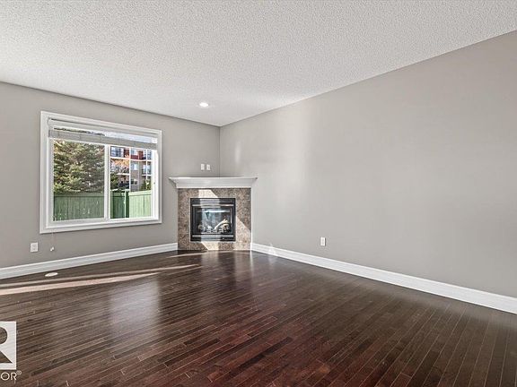 5th image of 219 Charlotte Way #81