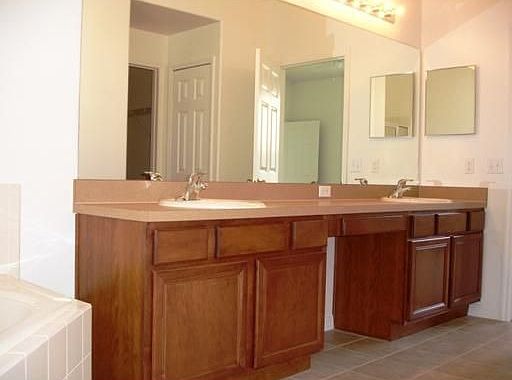 5th image of 8749 Irmastone Way