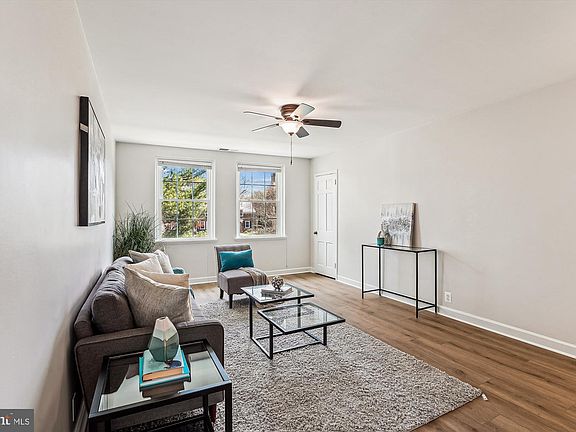 4th image of 4271 35th St S Unit B2