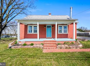 14718 Clear Spring Rd, Williamsport, MD 21795