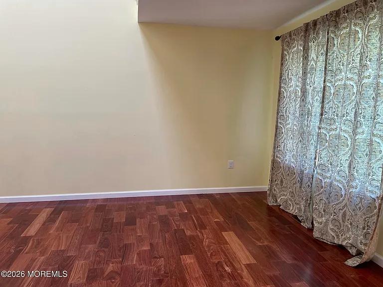 19 Clavendon Ct — Photo 5