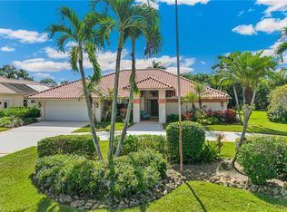 205 Muirfield CIR, NAPLES, FL 34113