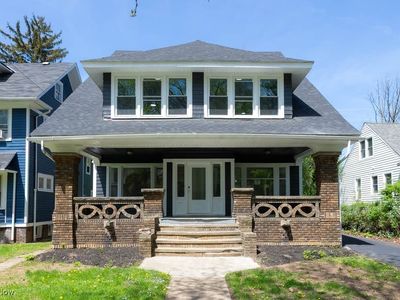 3081 E Derbyshire Rd, Cleveland Heights, OH, 44118