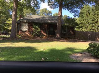 28 Woodharbor Dr, Taylors, SC 29687