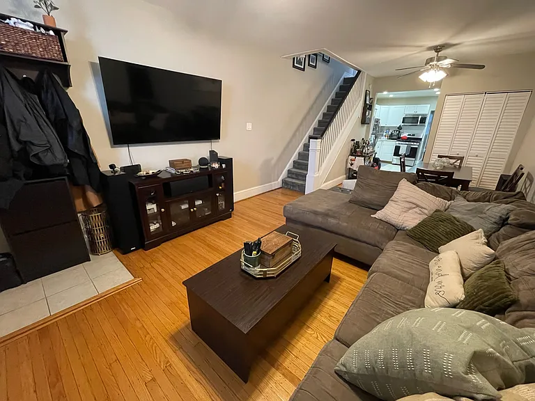 4651 Smick St — Photo 15