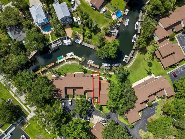1637 SE Paradise Cir APT 106, Crystal River, FL 34429