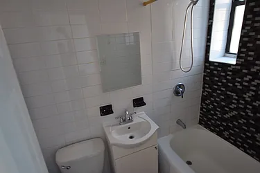 Rented by Uptown Flats LLC