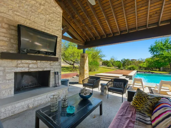 743 Drifting Wind Run, Dripping Springs, TX 78620