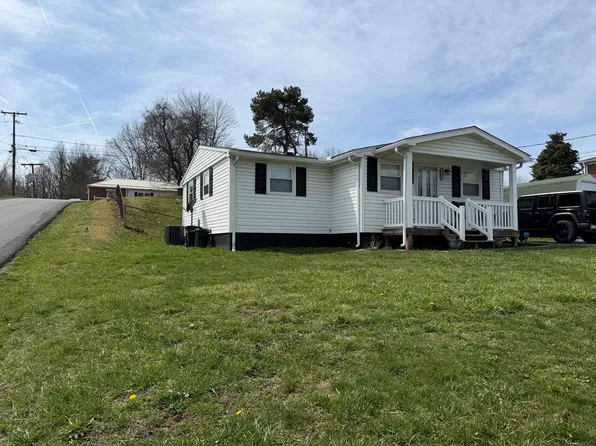 4687 Robert C Byrd Dr, Beckley, WV 25801